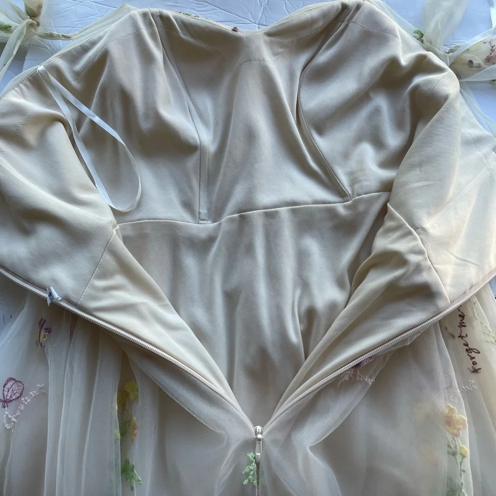 Tulle A-Line Spaghetti Straps Prom Dress Princess Embroidered Sz 4 - Picture 8 of 11